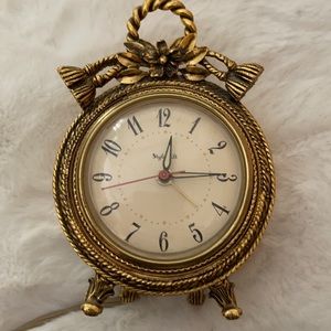 Stylebuilt Mid Century 24k Gold Plate Vintage Ornate Vanity Electric Clo…